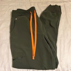Figs Scrub Pants Size M Moss